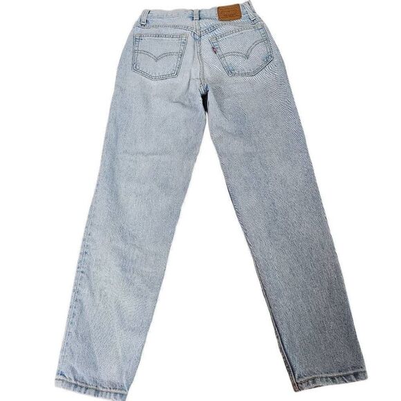 Levi's Mom jeans - Picture 7 of 7